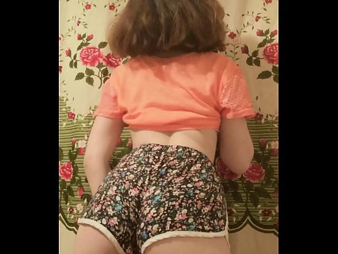 ❤️ Keçika ciwan a seksî li ber kamerayê kurtanên xwe ji xwe dike ️❌ Porno li ku.osagoassist.ru ❌
